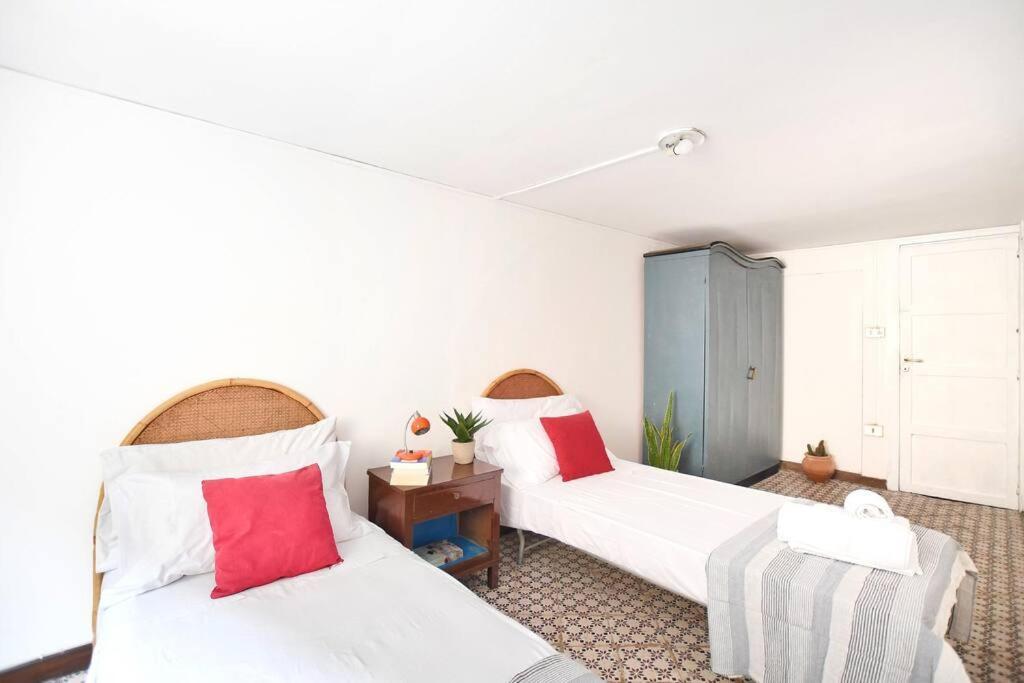 Iflat Casa Ponticello Kemonia Apartman Palermo Kültér fotó