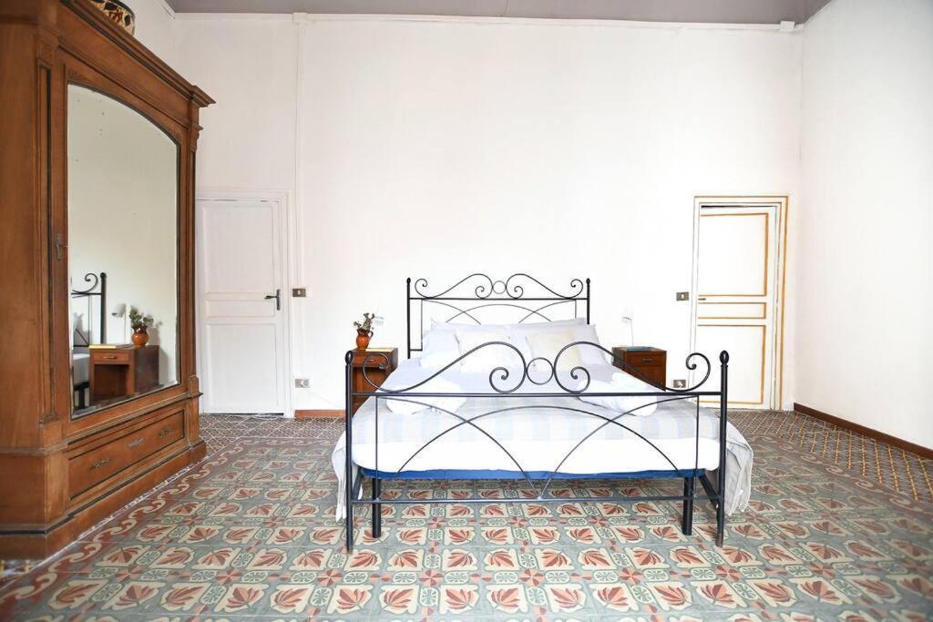 Iflat Casa Ponticello Kemonia Apartman Palermo Kültér fotó
